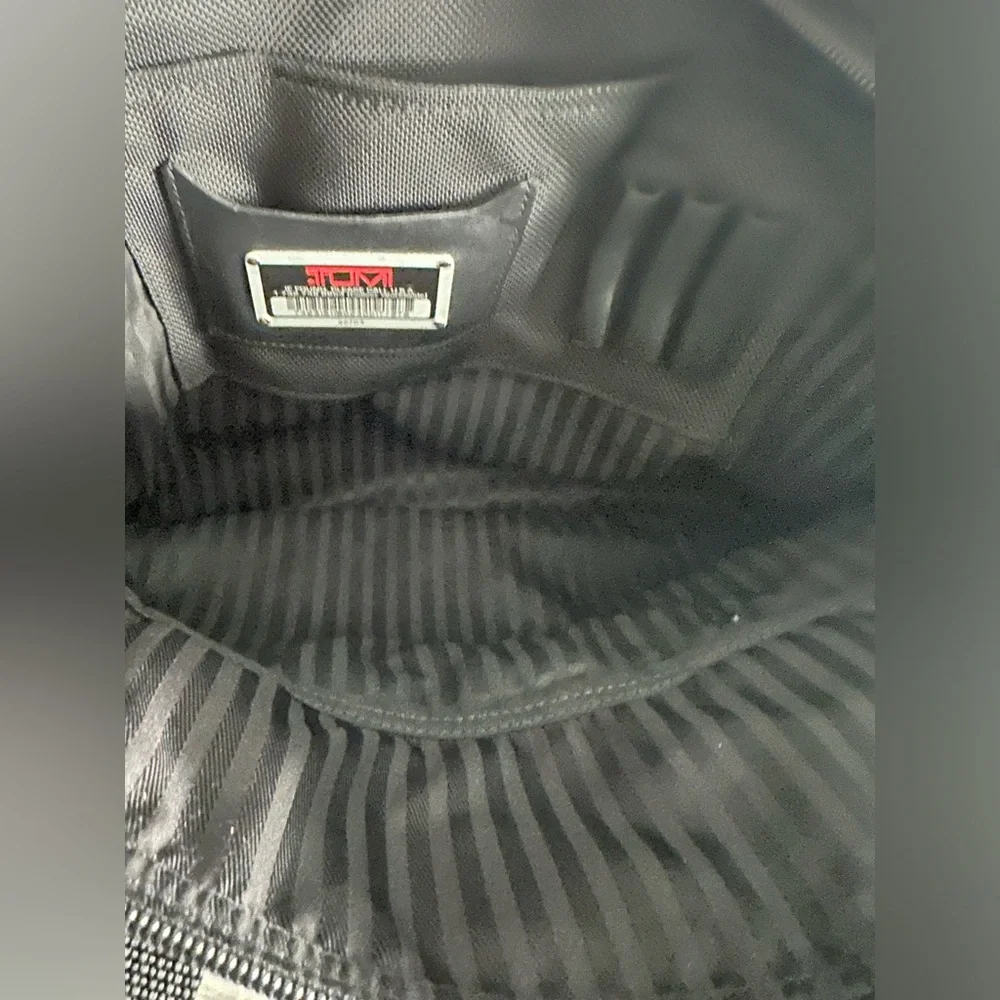 TUMI Black Nylon Messenger‎ Briefcase Business Bag